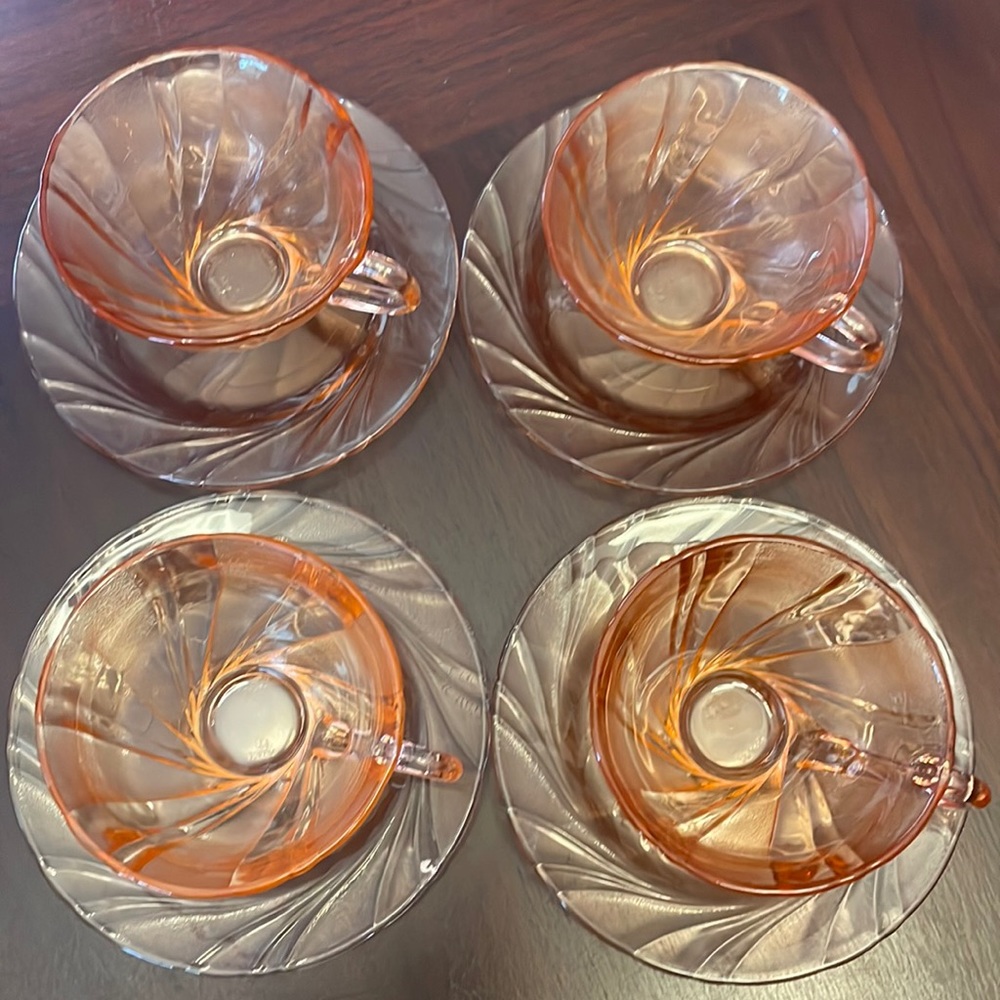 Vintage Vereco France Pink Glass cup/saucer set of 4